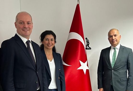 Besuch des Generalkonsulats München